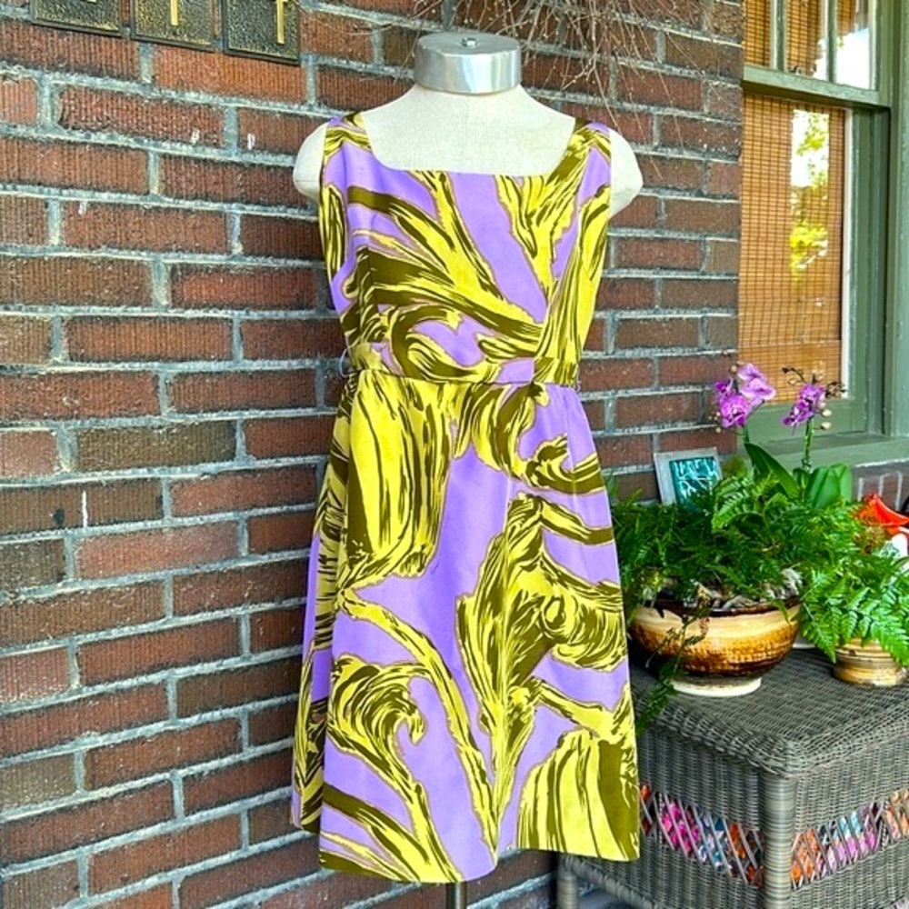 Milly of New York abstract silk lavender/green scoop neck sleeveless dress. Sz 8